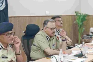 डीजीपी की समीक्षा बैठक : जयपुर पुलिस मुख्यालय में उच्चस्तरीय समीक्षा बैठक शुरू, कानून-व्यवस्था सुदृढ़ करने पर जोर