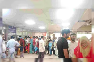 आरजीएचएस कार्ड पर नहीं मिला उपचार : अस्पतालों में ओपीडी बंद, इमरजेंसी में आने वाले मरीजों को मिला उपचार 