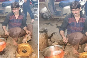 ठठेरा बाजार के कुछ परिवार आज भी जिंदा रखे हैं पुश्तैनी परंपरा, त्योहारों पर रहती है हाथ से बने बर्तनों की मांग 