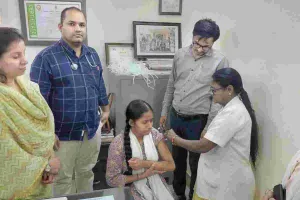 एचपीवी टीकाकरण अभियान के तहत छात्राओं का टीकाकरण, 14–15 वर्ष की छात्राओं ने बढ़-चढ़कर लिया हिस्सा