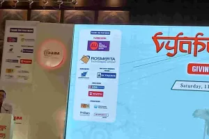 व्यापार राजस्थान सेमिनार शुरू : देशभर के ऑटो मोबाइल डीलर्स हुए शामिल, विशेषज्ञ के साथ हो रहा मंथन  