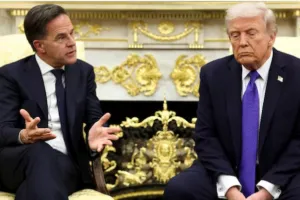 ट्रंप ने मार्क रुट्टे से की मुलाकात : बैठक के बाद ईरान युद्ध में अमेरिका का समर्थन नहीं करने पर की नाटो की आलोचना, बातचीत के विवरण का खुलासा नहीं