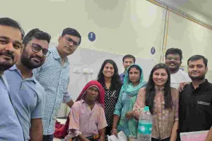 एसएमएस अस्पताल में जटिल सर्जरी : 106 वर्षीय महिला का लेप्रोस्कोपिक तकनीक द्वारा सफल ऑपरेशन, मरीज की हालत स्थिर