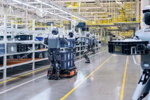 चीन की घटती आबादी और बढ़ती तकनीकी ताकत: भारत के लिए चुनौती