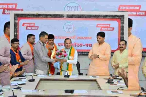 भाजपा एससी मोर्चा की बैठक में संगठन मजबूती पर जोर, मदन राठौड़ बोले- समाज में जागरूकता और शांति जरूरी 