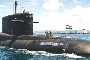 भारत की समुद्री ताकत में इजाफा : नौसेना में शामिल तीसरी स्वदेशी परमाणु पनडुब्बी, रक्षा मंत्री बोले- शब्द नहीं, शक्ति है अरिदमन