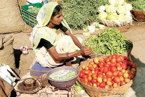 गैस संकट से ठंडी पड़ी सब्जी बाजार की रफ्तार
