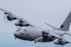 ईरान में अपने पायलट की तलाश कर रहा अमेरिका : लड़ाकू विमान के पायलट की तलाश के लिए तेज किया अभियान, एसी-130 गनशिप के स्क्वाड्रन विमान से लगाएंगे छलांग