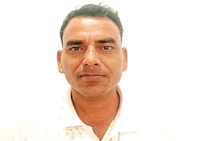 एसओजी की कार्रवाई : ब्लूटूथ डिवाइस से नकल करने वाला 25 हजार का इनामी गिरफ्तार, डेढ़ वर्ष से फरार था आरोपी