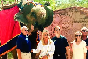 आमेर महल की भव्यता से प्रभावित अमेरिकी राजदूत सर्जियो गोर : विरासत और संरक्षण में दिखाई गहरी रुचि, हाथियों की देखभाल की व्यवस्थाओं को समझा