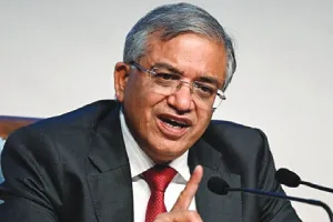 मुख्य चुनाव आयुक्त को हटाने की मांग तेज : विपक्ष के 73 सांसदों ने दिया प्रस्ताव नोटिस, आयुक्त के खिलाफ लगाए 9 गंभीर आरोप