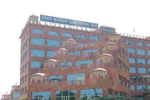 उत्तर पश्चिम रेलवे का बड़ा कदम : रेल संरक्षा को मजबूत बनाने के लिए समपार फाटकों के आधुनिकीकरण का अभियान तेज, सुरक्षा व्यवस्था को दी नई मजबूती