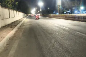 असर खबर का :  रोशनी से जगमगाया लिंक रोड, अनजाने डर से मिली निजात