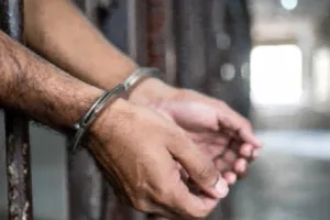 बहरीन ने ईरान के लिए जासूसी करने के आरोप में दो लोगों को लिया हिरासत में, अब तक 250 लोग गिरफ़्तार