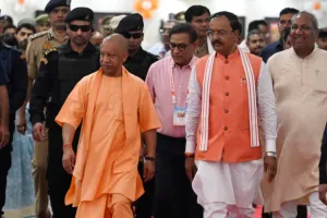 महिला आरक्षण पर उत्तर प्रदेश में सियासी घमासान : 30 अप्रैल को विधानमंडल का विशेष सत्र बुलाने का फैसला, सीएम योगी ने विपक्ष पर बोला हमला