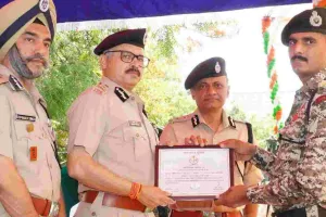  उत्कृष्ट पुलिसकर्मियों को किया सम्मानित : अनुशासन और मुस्तैदी से ही बनती है पुलिस की पहचान, राजीव कुमार ने कहा- हर परिस्थिति में तैयारी और सजगता आवश्यक 