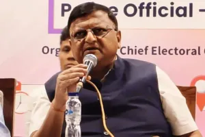 पश्चिम बंगाल विधानसभा चुनाव: मुख्य निर्वाचन अधिकारी की बड़ी घोषणा, ईवीएम के साथ छेड़छाड़ की घटनाओं वाले क्षेत्रों में दोबारा होगा मतदान 