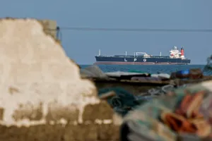 अंतरराष्ट्रीय कानून के अनुपालन के लिए ईरानी विदेश मंत्रालय ने यूरोपीय संघ की अपील को किया खारिज, होर्मुज़ जलड़मरूमध्य से ज़हाजों के आवागमन की स्थिति को देखते हुए पाखंड बताया