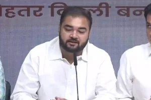 ट्रंप की भारत विरोधी टिप्पणी पर युवा कांग्रेस का प्रदर्शन : अमेरिकी दूतावास के बाहर की नारेबाजी, लाकड़ा ने कहा-देश का अपमान नहीं किया जाएगा बर्दाश्त 