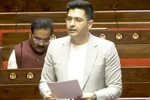 आम आदमी पार्टी का बड़ा फैसला: राघव चड्ढा को राज्यसभा के उपनेता पद से हटाया, जानें कौन लेगा उनकी जगह ?