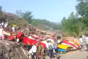 जम्मू-कश्मीर के उधमपुर में भीषण सड़क दुर्घटना : 16 लोगों की मौत; कई घायल, बचाव और राहत कार्य जारी