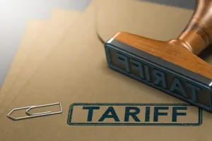 इक्वाडोर ने कोलंबियाई आयात पर थोपा 100% टैरिफ : व्यापार विवाद गहराया, विदेश आर्थिक नीति में संशोधन करने का आह्वान  