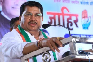 विजय वडेट्टीवार  का केंद्र सरकार पर हमला:  महिला आरक्षण विधेयक 'सिर्फ दिखावा', सरकार जनता को कर रही गुमराह 