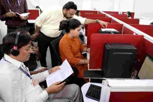 सहकारिता विभाग के शासन सचिव ने राजस्थान संपर्क हेल्पलाइन का किया निरीक्षण