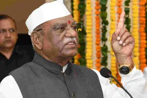 बागड़े ने महाराष्ट्र और गुजरात के लोगों से किया संवाद : दोनों राज्यों ने राष्ट्रीय प्रगति में दिया महत्वपूर्ण योगदान, कहा- औ‌द्योगिक विकास के साथ सामाजिक परम्पराओं से भी बनाई अपनी विशिष्ट पहचान