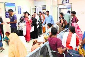 हीटवेव से निपटने के लिए चिकित्सा विभाग अलर्ट, अस्पतालों में बढ़ाई गई तैयारियां 