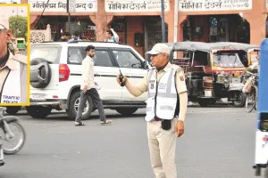 हीट वेव से जंग : जयपुर ट्रैफिक पुलिस को मिले प्रोटेक्ट जैकेट, ड्यूटी अब होगी ज्यादा सुरक्षित