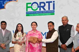 शपथ ग्रहण समारोह : उपमुख्यमंत्री ने दिलाई फोर्टी वुमन विंग- यूथ विंग को शपथ, दिया कुमारी ने कहा- उद्योग नीतियों में सुधार जारी