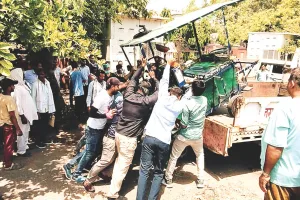 अस्थाई अतिक्रमणों पर निगम की कार्रवाई : 7 कैंटर सामन जब्त, यातायात कराया सुचारू