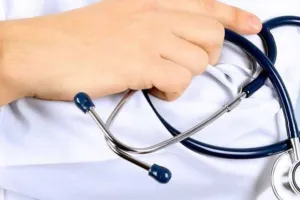 ड्यूटी से गायब 678 सरकारी डॉक्टर्स, 5 मई तक ज्वॉइनिंग नहीं तो प्रेक्टिस पर रोक या लाखों का जुर्माना