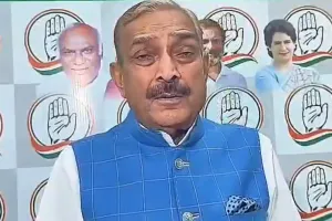 10 दिन में तीसरी बार ईंधन के दाम बढ़ने पर कांग्रेस का केन्द्र पर हमला : जनता की जेब पर डाका डाल रही सरकार, पूंजीपति मित्रों को फायदा पहुंचाने के लिए आम आदमी पर डाला जा रहा बोझ
