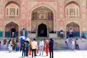 आमेर महल में विरासत संरक्षण की बड़ी पहल : भित्ति चित्रों को मिलेगा नया जीवन सिंहपोल, गणेशपोल और मानसिंह महल में हाईटेक तकनीक से होगा संरक्षण