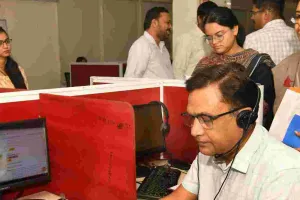 संपर्क हेल्पलाइन 181 की समीक्षा : लंबित भुगतान प्रकरणों के त्वरित निस्तारण के निर्देश, ‘समाधान साथी’ से घर बैठे मिलेगी पेंशन और छात्रवृत्ति योजनाओं की जानकारी