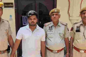 युवती को टक्कर मारकर फरार हुआ चालक गिरफ्तार : कार बरामद, सीसीटीवी से हुई पहचान