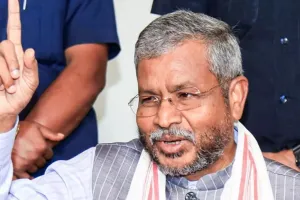 बाबूलाल मरांडी की चेतावनी, बोले- कैग रिपोर्ट पर कारवाई की बजाय राज्य सरकार मुझे दे रही गिरफ्तार करने की गीदड़ भभकी, भ्रष्टाचार खिलाफ हर संघर्ष के लिए तैयार 