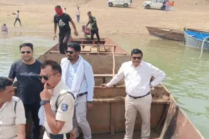 सम्राट सरकार का बड़ा फैसला : नावों की ओवरलोडिंग पर सख्ती, नियम तोड़ने वालों पर होगी कड़ी कार्रवाई