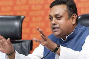 राहुल गांधी के बयान पर बीजेपी का पलटवार: कांग्रेस देश में आर्थिक असंतोष के नाम पर हिंसा और भ्रम फैलाने की कर रही कोशिश, सरकार को 140 करोड़ देशवासियों का समर्थन