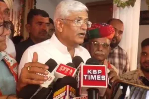 गजेंद्र सिंह शेखावत का गहलोत पर तीखा हमला, कहा- धुरी से उतरने का सता रहा डर, इसलिए कर रहे हैं अनर्गल टिप्पणियां