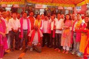 श्री गणेश के चरणों में अर्पित हुआ ONDC DigiDukaan लॉन्च का पहला निमंत्रण, 19 जून को बिरला ऑडिटोरियम में होगा व्यापारिक सम्मेलन एवं महोत्सव