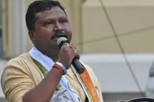 TMC को झटके पे झटका, अब सांसद प्रकाश चिक बराइक ने राज्यसभा की सदस्यता से दिया इस्तीफा, जानें अब पार्टी के पास कितने बचे सांसद