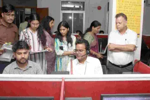 वित्त विभाग के विशिष्ट शासन सचिव ने किया राजस्थान संपर्क पोर्टल का औचक निरीक्षण : त्वरित समाधान से लाभार्थियों के चेहरे खिले, मुख्यमंत्री का जताया आभार