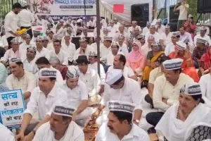 शहीद स्मारक पर लोकतंत्र बचाओ सत्याग्रह कार्यक्रम, कांग्रेस नेताओं ने कार्यकर्ताओं में भरा जोश