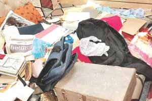 परिवार अजमेर गया, पीछे से घर का ताला तोड़ लाखों के गहने और डॉलर चोरी