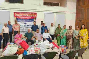 अनाथ बच्चों के चेहरे पर बिखरी मुस्कान, मालवीय नगर संभाग ने भेंट की उपयोगी सामग्री