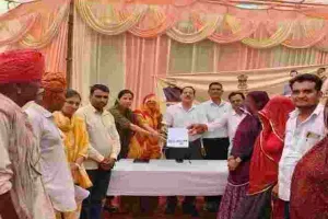 आमजन की समस्याओं के समाधान का प्रभावी माध्यम बन रहे ग्रामीण सेवा शिविर, विवाद का आपसी सहमति से मौके पर ही किया निस्तारण