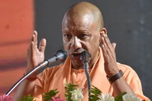 राम मंदिर दान मामले पर सीएम योगी का बड़ा बयान, बोले- आस्था से खिलवाड़ नहीं करेंगे बर्दाश्त, विपक्षी दलों पर साधा निशाना